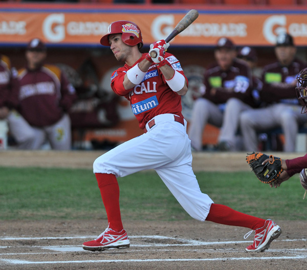 AGUILAS DE MEXICALI SE IMPONE EN EXTRAINNING Y BARREN A LOS TOMATEROS DE  CULIACAN 