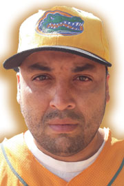 APOLO BENITEZ